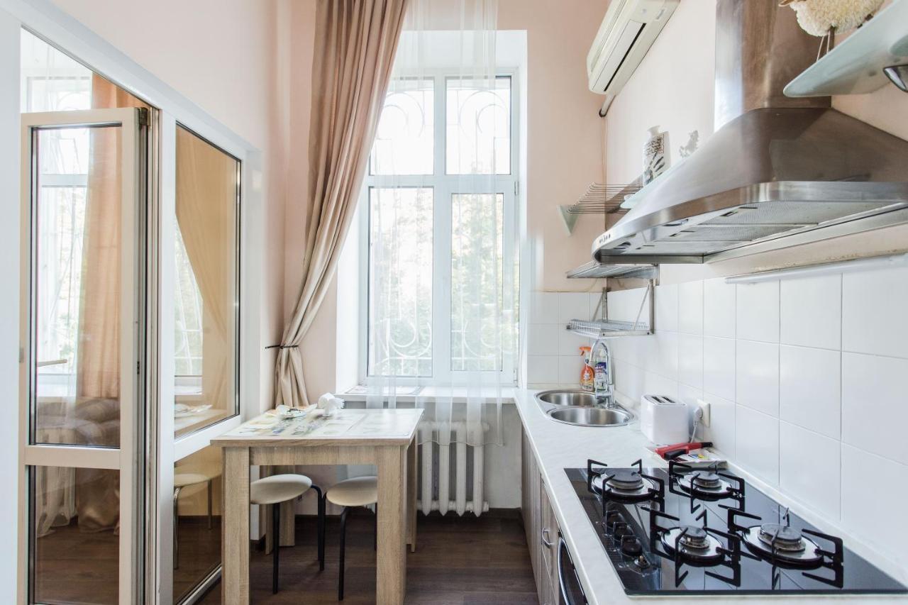 Apartment in Troitskaya Odessa Extérieur photo